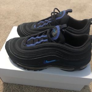 Nike air max 97 size 5.5 In boys